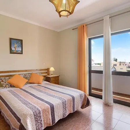 Apartamento T3 Loja Da Arte Апартаменты *